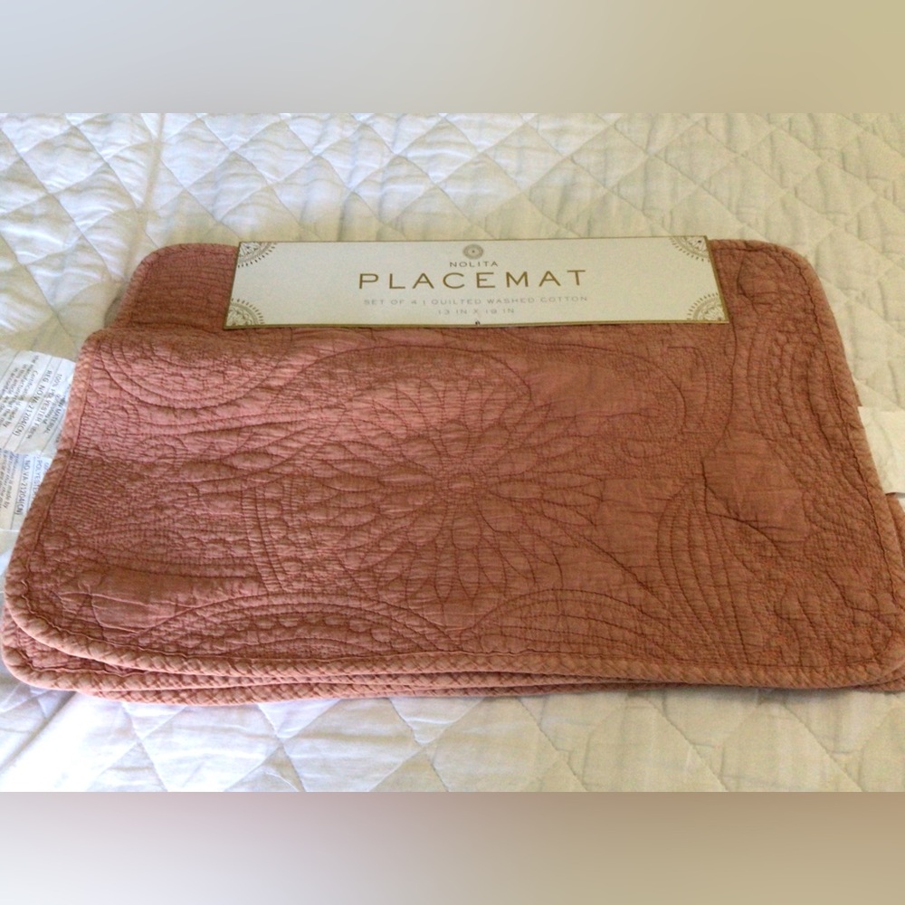 NWT set of 8 placemats